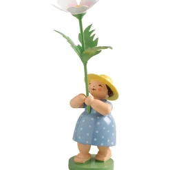 Madchen Mit Buschwindrose