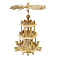 Pyramide "Schneemanner Im Winterwald"